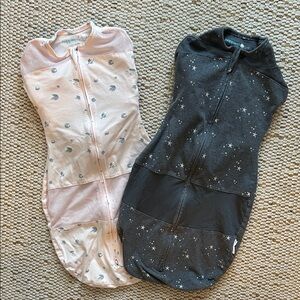 Happiest Baby Sleepea swaddles bundle of 2